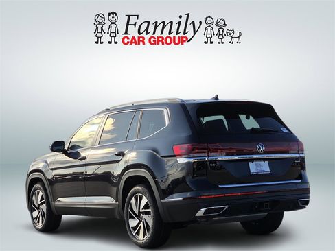 New 2026 Volkswagen Atlas SEL image 3