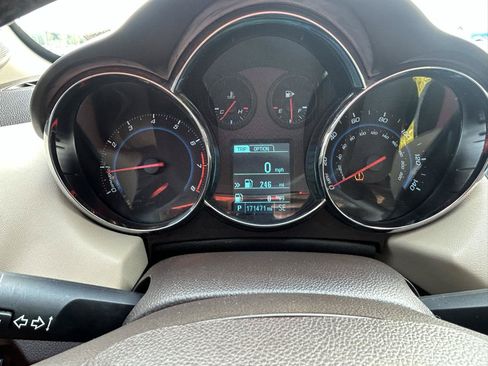 Used 2014 Chevrolet Cruze LT w/ RS Package FWD image 22