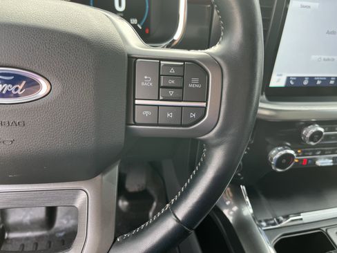 Used 2022 Ford F150 Lariat w/ Equipment Group 502A High image 23