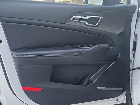 Used 2023 Kia Sportage X-Line image 18