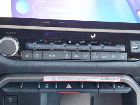 New 2025 Toyota Tundra Limited image 14