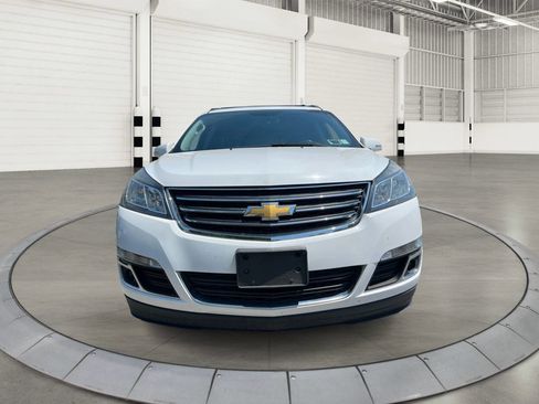Used 2017 Chevrolet Traverse LT w/ Style and Technology Package AWD/4WD image 8