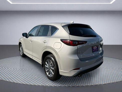 Used 2025 MAZDA CX-5 AWD 2.5 S w/ Preferred Package image 4