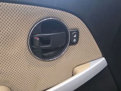 Used 2008 Pontiac Torrent 2WD w/ Preferred Package image 12