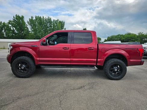 Used 2018 Ford F150 Lariat w/ Equipment Group 502A Luxury AWD/4WD image 4