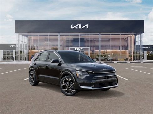 New 2025 Kia Niro EX Touring image 8