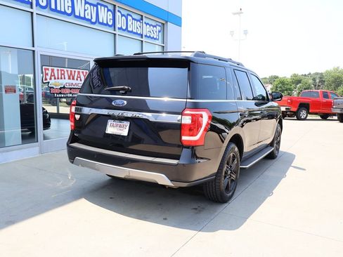 Used 2021 Ford Expedition XLT AWD/4WD image 3