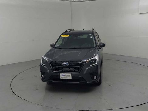 Certified 2024 Subaru Forester Premium AWD/4WD image 3