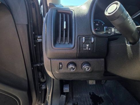 Used 2018 Chevrolet Colorado ZR2 AWD/4WD image 18
