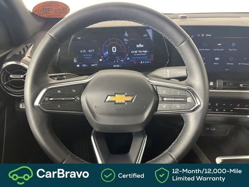 Certified 2025 Chevrolet Equinox LT image 34