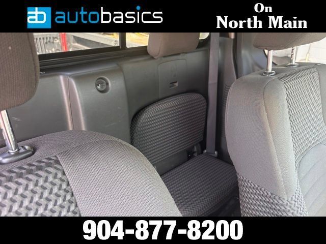 Used 2017 Nissan Frontier SV AWD/4WD image 15