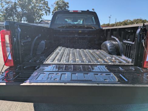Used 2025 Ford F250 XL w/ XL Off-Road Package AWD/4WD image 11