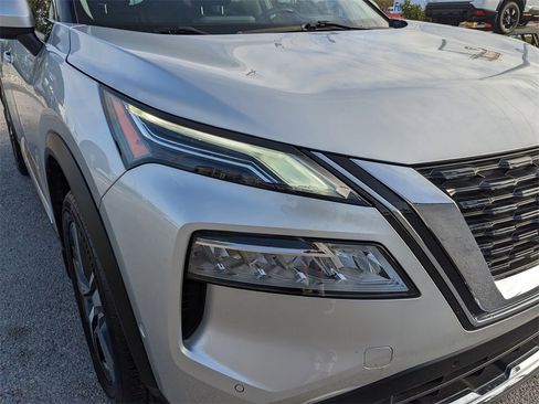 Used 2023 Nissan Rogue Platinum w/ Platinum Premium Package image 8