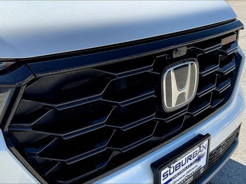 Used 2025 Honda Pilot TrailSport image 30