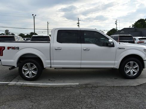 Used 2016 Ford F150 Platinum w/ Equipment Group 701A Luxury AWD/4WD image 5