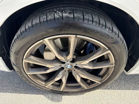 Used 2020 BMW X7 M50i AWD/4WD image 13