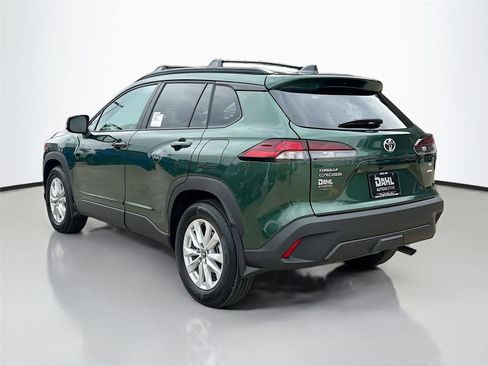 New 2026 Toyota Corolla Cross LE image 10