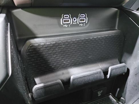 Certified 2022 RAM 1500 Laramie AWD/4WD image 37