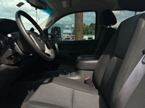 Used 2014 Chevrolet Silverado 2500 LT image 12