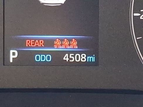 Used 2024 Toyota Corolla LE image 18