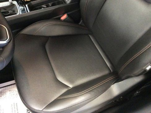 Used 2024 Jeep Compass Limited image 16