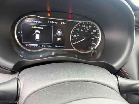 Used 2020 Nissan Kicks SR w/ SR Premium Package image 11