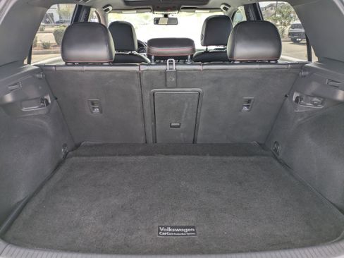 Used 2017 Volkswagen GTI S image 10