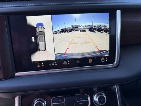 Used 2023 GMC Yukon Denali Ultimate image 26