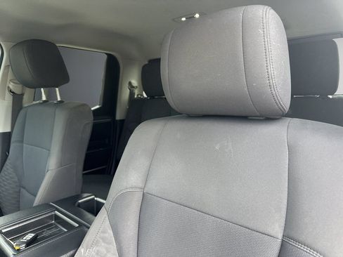 Used 2022 Toyota Tundra SR5 w/ SR5 Convenience Package RWD image 14