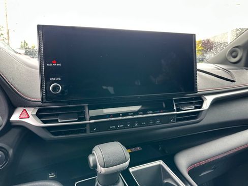 Certified 2026 Toyota Sienna XSE AWD/4WD image 23
