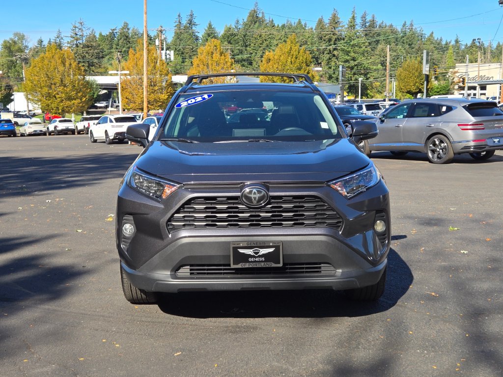 Used 2021 Toyota RAV4 XLE Premium FWD image 9