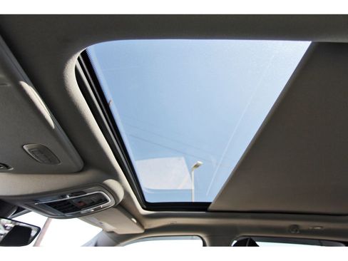 Used 2022 RAM 1500 Laramie image 25