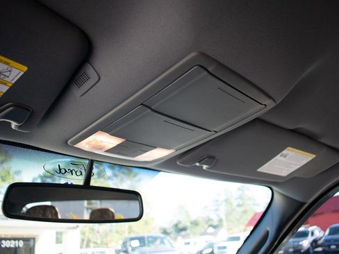 Used 2013 Ford F150 XLT w/ Mid Equipment Group image 24