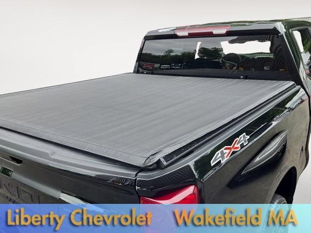 Used 2022 Chevrolet Silverado 1500 Custom w/ Rally Edition AWD/4WD image 9