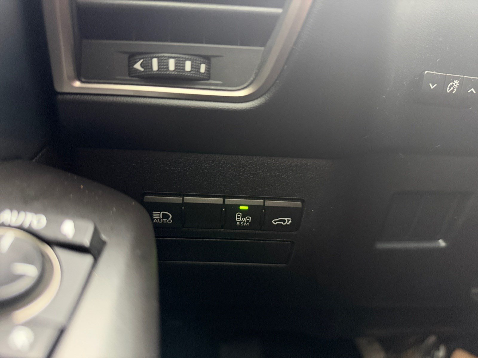 Used 2018 Lexus NX 300 FWD w/ Premium Package image 30