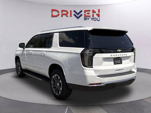 New 2026 Chevrolet Suburban LT w/ Comfort Package RWD image 6