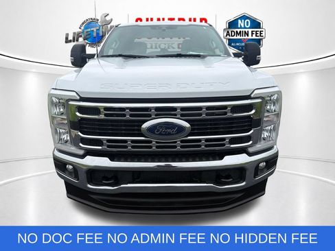 Used 2025 Ford F250 XLT AWD/4WD image 9