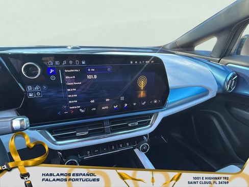 Certified 2025 Chevrolet Equinox EV LT image 19