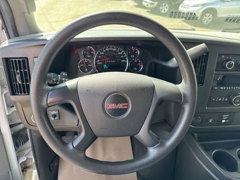Used 2016 GMC Savana 3500 image 11