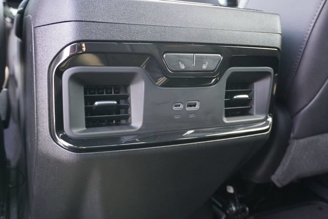 Used 2025 GMC Sierra 3500 AT4 w/ AT4 Premium Plus Package AWD/4WD image 46