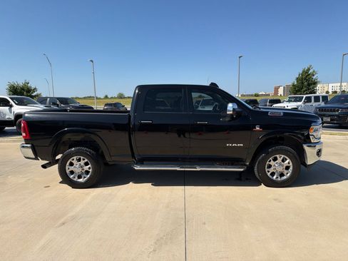 Used 2022 RAM 2500 Laramie AWD/4WD image 6