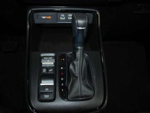 Used 2024 Honda CR-V EX image 31