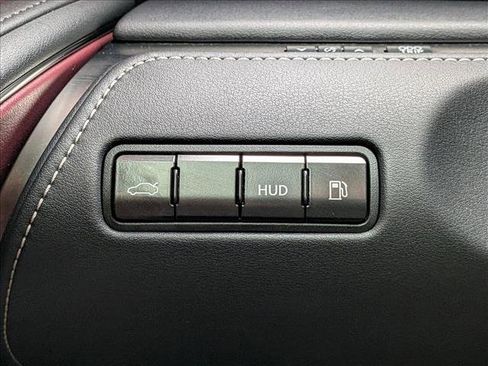 Used 2018 Lexus LC 500 Coupe w/ Sport Package image 17