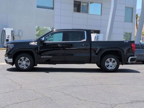 Used 2023 GMC Sierra 1500 SLE AWD/4WD image 3