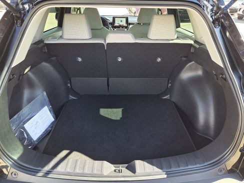 Certified 2026 Toyota Corolla Cross L image 9