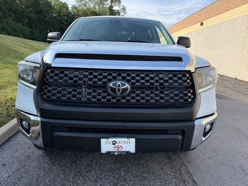 Used 2020 Toyota Tundra SR5 AWD/4WD image 7
