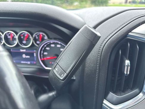 Used 2019 Chevrolet Silverado 1500 LT Trail Boss w/ Convenience Package AWD/4WD image 15