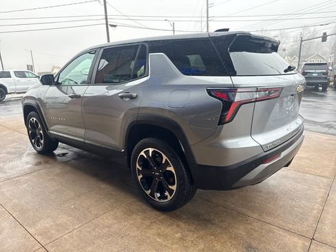 Certified 2025 Chevrolet Equinox LT w/ Safety and Technology Package image 9