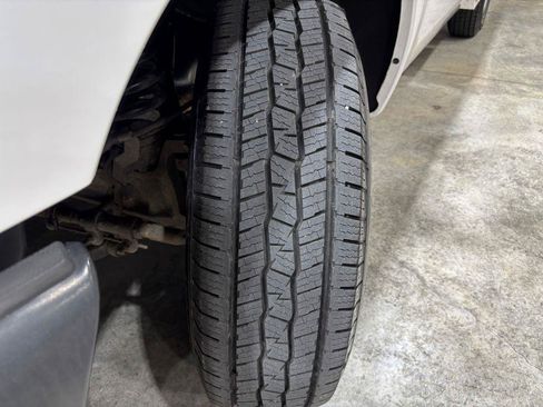 Used 2013 Ford F250 XL RWD image 23