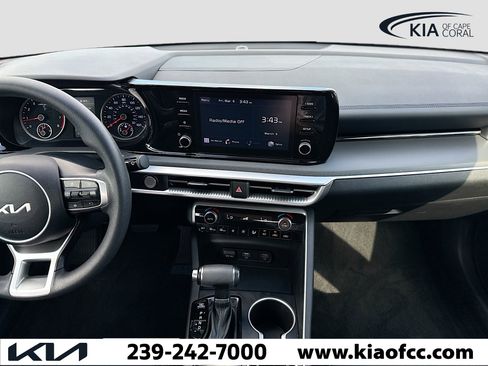 Used 2022 Kia K5 LXS image 18
